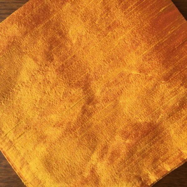 tapis tirage soie jaune