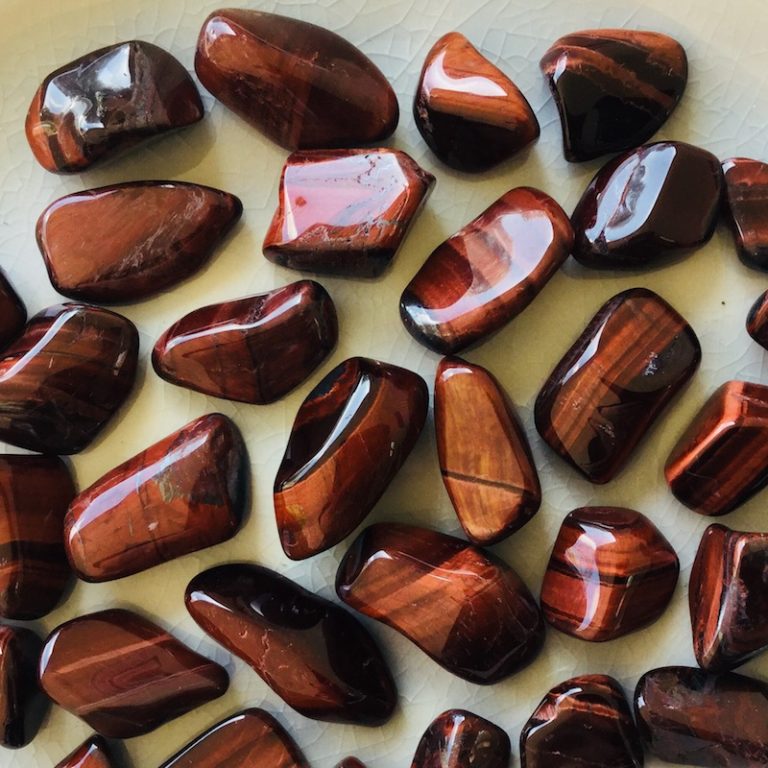 oeil de taureau oeil de tigre rouge