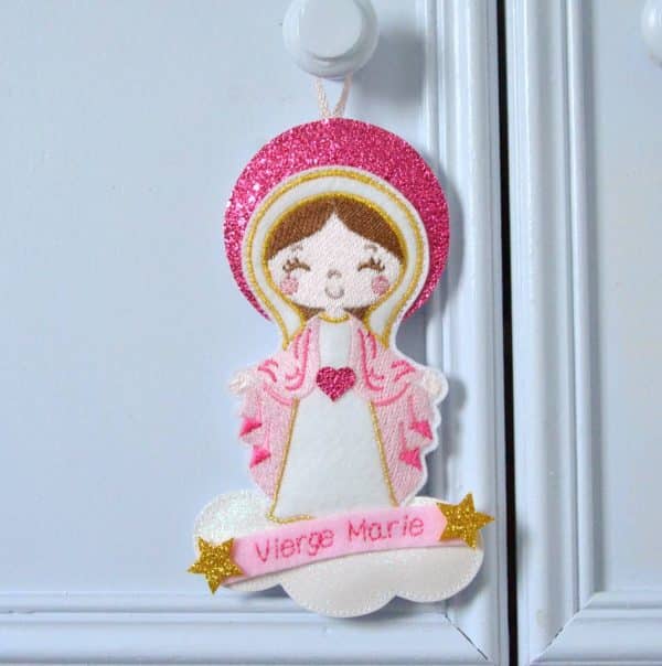 Sainte Vierge Marie décoration brodée